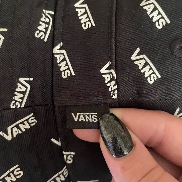 VANS - Bucket hat - Picture 2 of 4